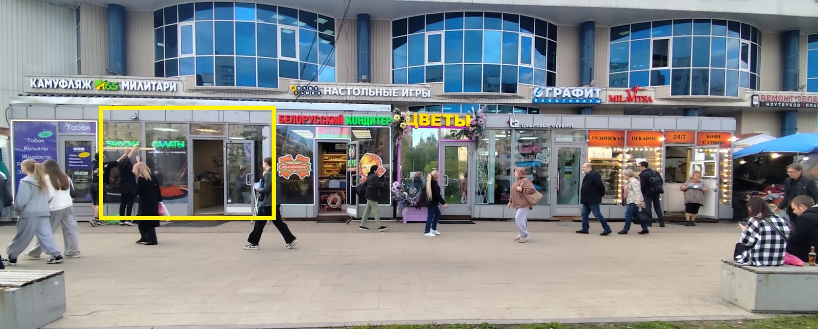 Торговое помещение 22 кв метра у метро Большевиков